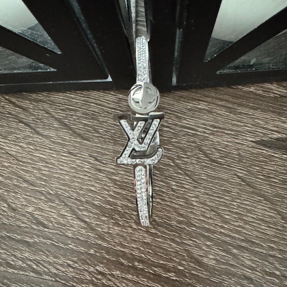 LV I spired  Silver-tone bracelet